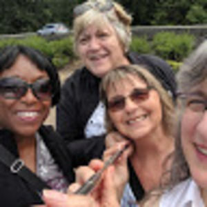 Meet your Posher, Pam